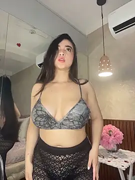 alisonnwalker2025 online show from March 3, 2026, 1:06 pm