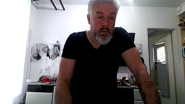 Berg Boy online show from February 14, 2026, 8:22 am