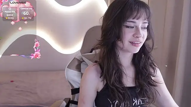 Miyuki wolf online show from November 26, 2025, 8:32 pm