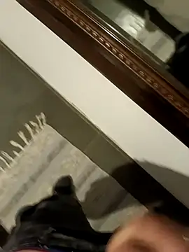 Snapshot of Chyste02 chatting on April 1, 2026, 1:41 pm Chyste02 online show from April 1, 2026, 1:41 pm