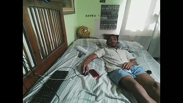 Snapshot of anthonyroth chatting on November 24, 2025, 7:02 pm anthonyroth online show from November 24, 2025, 7:02 pm