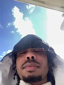 Snapshot of anthonyroth chatting on February 9, 2026, 5:50 pm anthonyroth online show from February 9, 2026, 5:50 pm