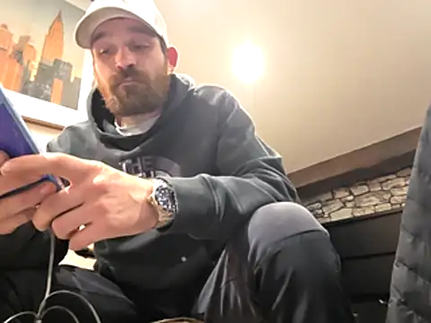 LKC94 online show from November 4, 2025, 1:48 am