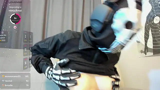 cos operator online show from March 16, 2025, 6:23 pm