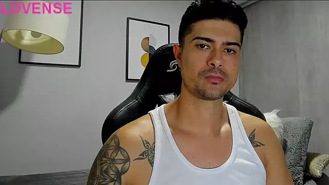 Dante Storm online show from September 23, 2025, 2:03 am