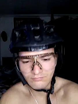 Snapshot of JuanMaty chatting on March 2, 2026, 1:30 am JuanMaty online show from March 2, 2026, 1:30 am