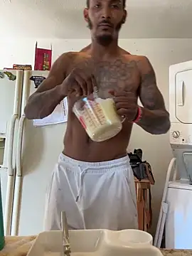 Snapshot of Foxdaguy chatting on October 22, 2025, 3:34 pm Foxdaguy online show from October 22, 2025, 3:34 pm