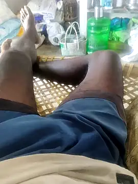 PolarFriend0 online show from April 15, 2026, 7:48 am