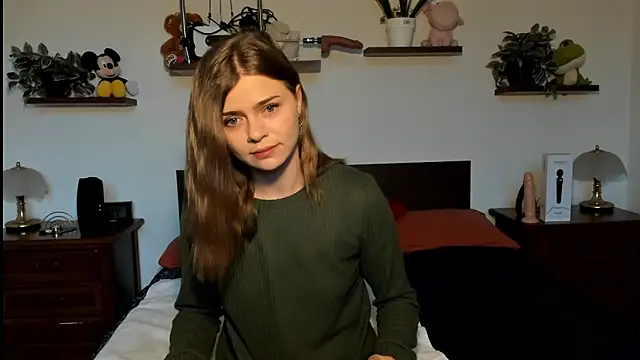 HaleyReedme online show from February 11, 2026, 7:57 am