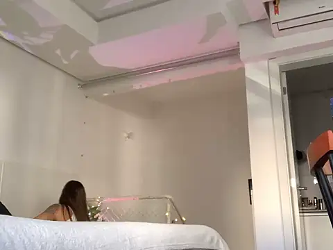 azimmer   online show from February 23, 2026, 8:17 pm