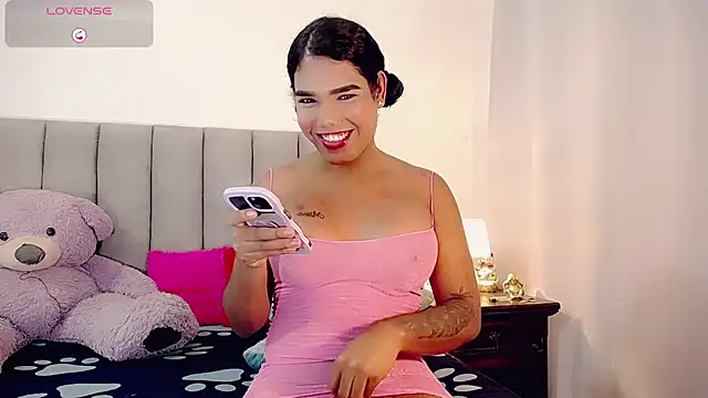 taniababy online show from October 4, 2025, 7:01 pm