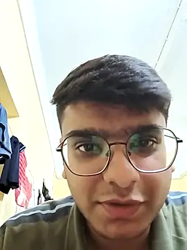 sutfvkii online show from March 12, 2025, 4:24 pm