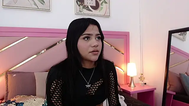 Zaira Angel online show from March 20, 2025, 7:14 pm