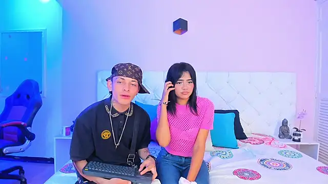 Zaira Angel online show from November 21, 2025, 3:49 am