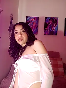 Snapshot of Tracy_KS chatting on March 14, 2025, 12:51 pm Tracy KS online show from March 14, 2025, 12:51 pm