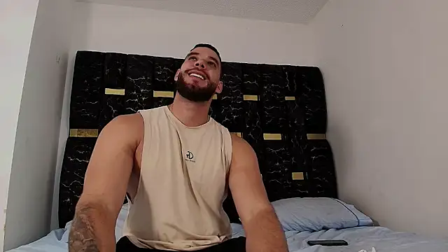 chris blake   online show from October 31, 2025, 6:31 pm