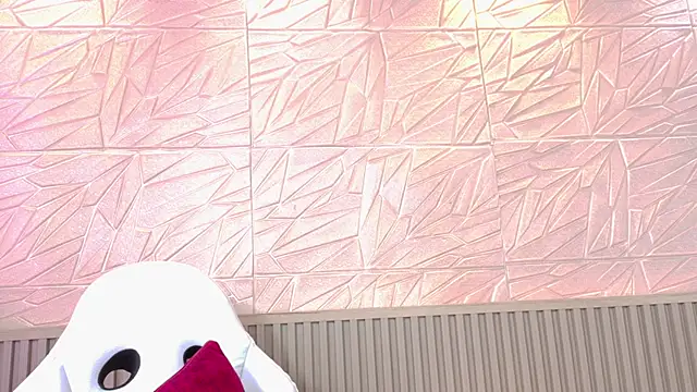 Gaviluc  online show from April 10, 2026, 12:21 pm