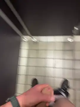 Snapshot of wassermann8484 chatting on February 27, 2026, 5:02 pm wassermann8484 online show from February 27, 2026, 5:02 pm