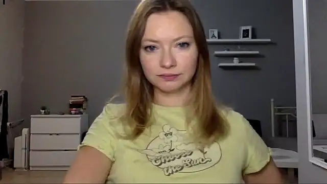 MillieShow online show from September 23, 2025, 8:45 pm