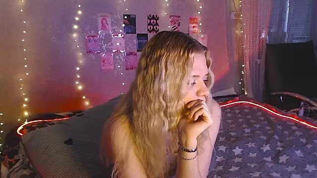 Your Horny Friends online show from March 20, 2026, 1:49 pm