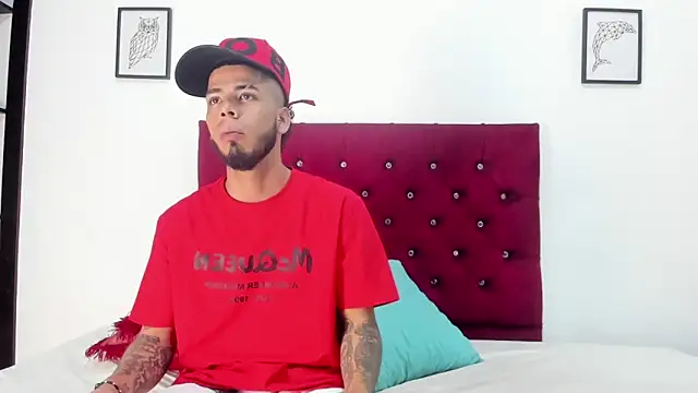 Mia Collivens online show from September 30, 2025, 11:15 am