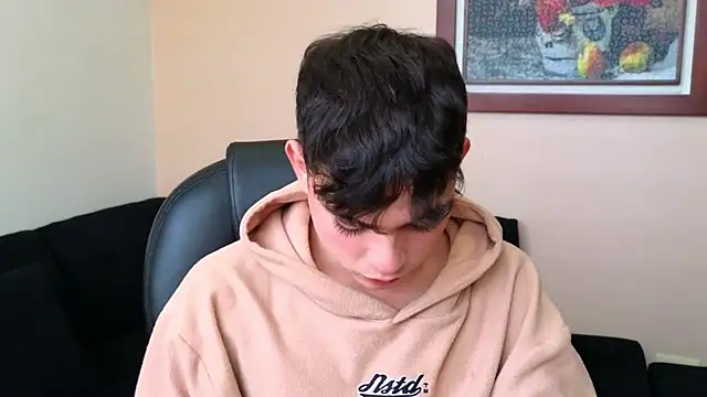 lukeboyce33 online show from October 18, 2025, 9:59 pm