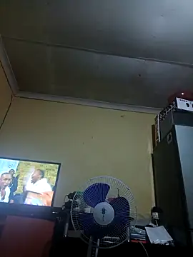 Mmoledi09 online show from November 20, 2025, 3:50 am