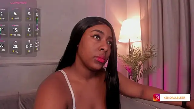 Kendallbleer online show from October 21, 2025, 11:55 am