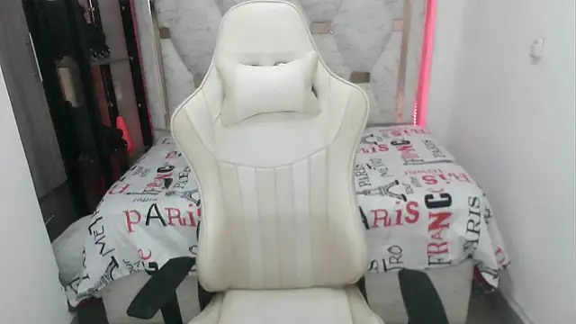 Snapshot of sex_mikee chatting on March 15, 2025, 3:18 am sex mikee online show from March 15, 2025, 3:18 am