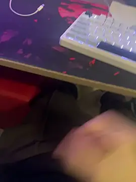 Snapshot of impaolo20 chatting on March 13, 2025, 5:39 pm impaolo20 online show from March 13, 2025, 5:39 pm