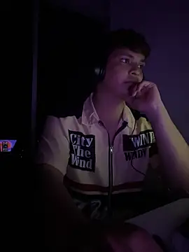 Snapshot of adam_angelssss chatting on June 12, 2026, 9:30 am adam angelssss online show from June 12, 2026, 9:30 am
