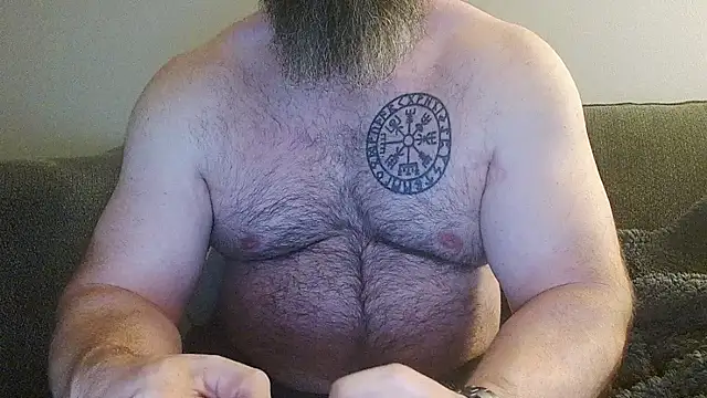 Snapshot of Golgara chatting on November 9, 2025, 5:39 am Golgara online show from November 9, 2025, 5:39 am