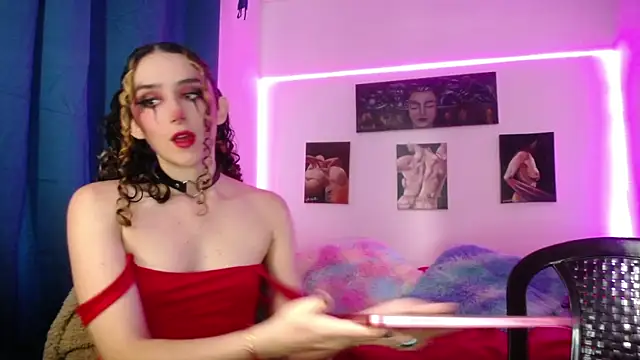 TwinFlamesX online show from October 4, 2025, 6:39 pm