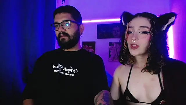 TwinFlamesX online show from October 27, 2025, 2:54 pm