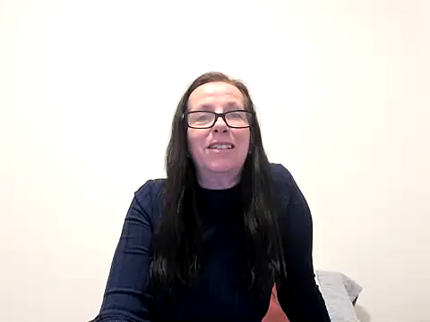 peachgoddess online show from January 17, 2026, 4:06 am