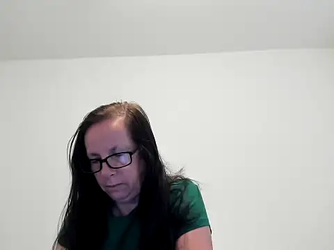 peachgoddess online show from March 18, 2026, 12:52 pm