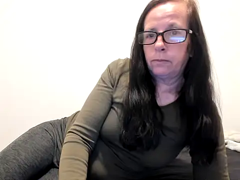 peachgoddess online show from March 20, 2026, 2:27 am