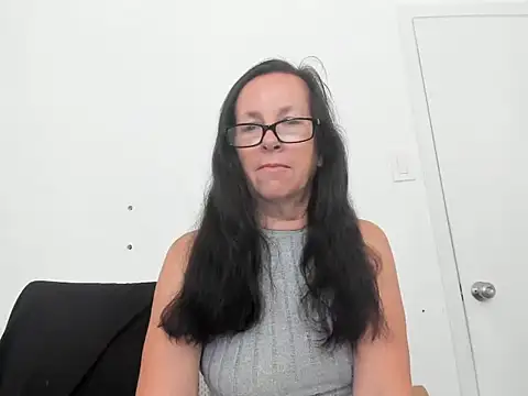 Snapshot of peachgoddess chatting on July 18, 2026, 1:15 pm peachgoddess online show from July 18, 2026, 1:15 pm