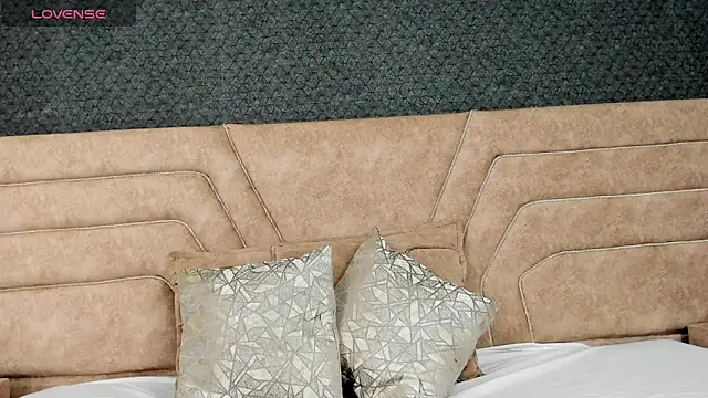 Snapshot of alice_foxred chatting on March 14, 2025, 12:51 pm alice foxred online show from March 14, 2025, 12:51 pm