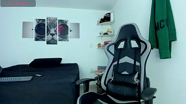 Snapshot of jackdeliciusdick chatting on February 14, 2026, 12:13 pm jackdeliciusdick online show from February 14, 2026, 12:13 pm