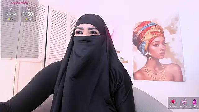 Layla arabelle online show from February 23, 2026, 7:11 pm