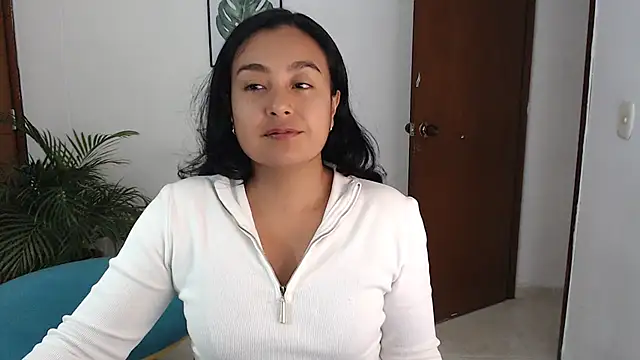 Themagicpotion online show from May 8, 2026, 5:40 pm