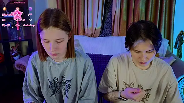 Snapshot of Tara_Lawson chatting on December 3, 2025, 11:30 am Tara Lawson online show from December 3, 2025, 11:30 am