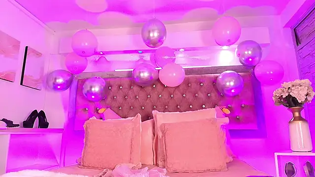 Andy Leex online show from December 13, 2025, 8:14 pm