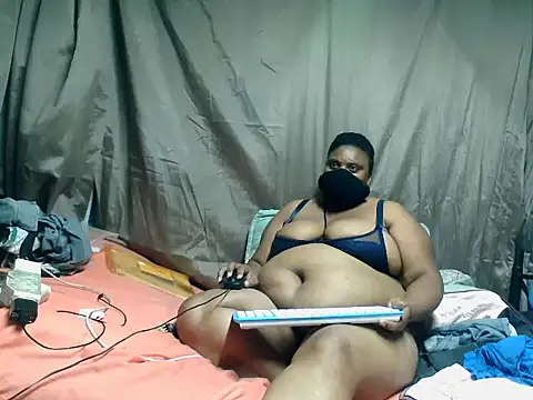 Berrylick online show from April 15, 2026, 9:49 am