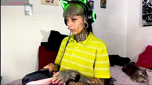 d3m0ny0 0 online show from March 28, 2026, 6:46 am