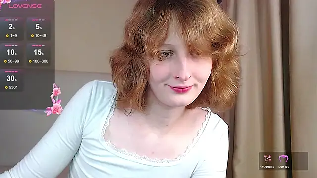 Snapshot of c0ralynx chatting on October 4, 2025, 9:24 pm c0ralynx online show from October 4, 2025, 9:24 pm