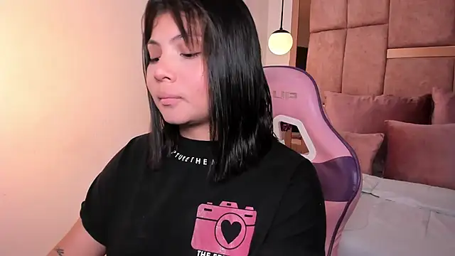 abby roux online show from February 4, 2026, 3:34 am