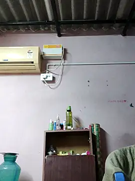 JENNIFERtamil online show from December 21, 2025, 7:48 am