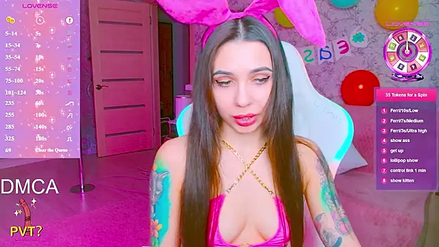 vinkiepinkie online show from March 25, 2026, 4:46 pm